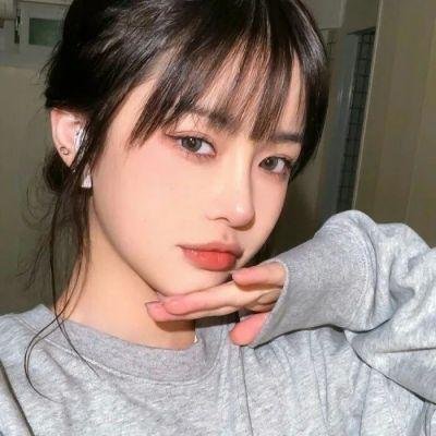 大小姐才不会玩格斗游戏
